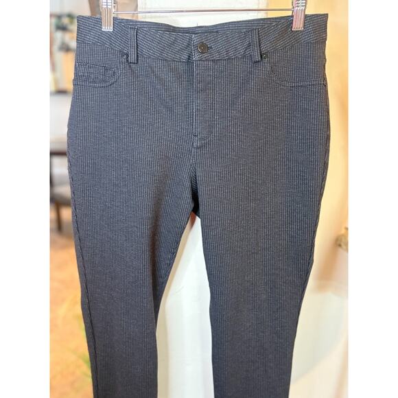 DKNY Jeans Ladies Ponte Pants Stretch, Color Grey Houndstooth, Size M 6-10 - Picture 3 of 4